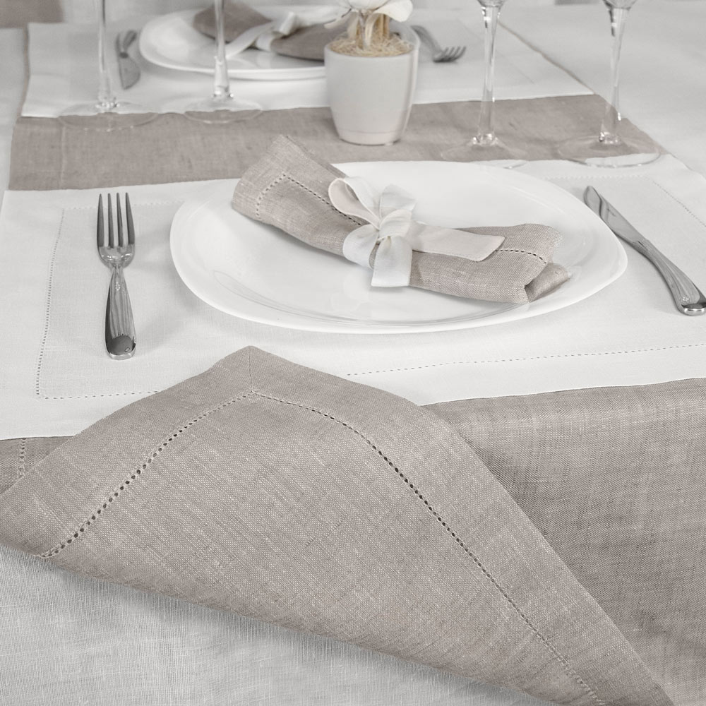 Tovaglietta americana in lino Made in Italy Ajour bianco panna 35x50cm -  Cuore di lino